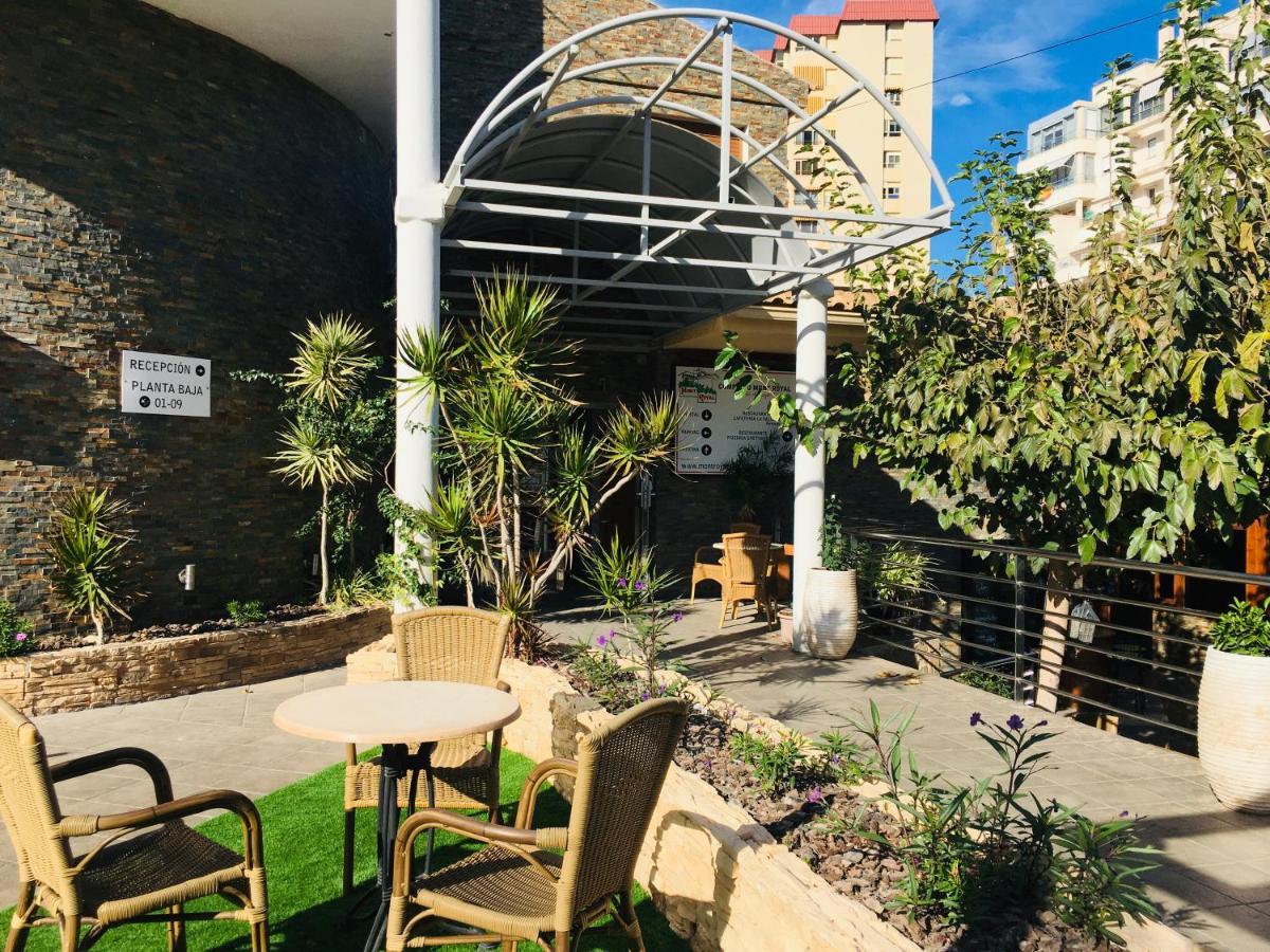 Hostal Mont Royal Alicante Dış mekan fotoğraf