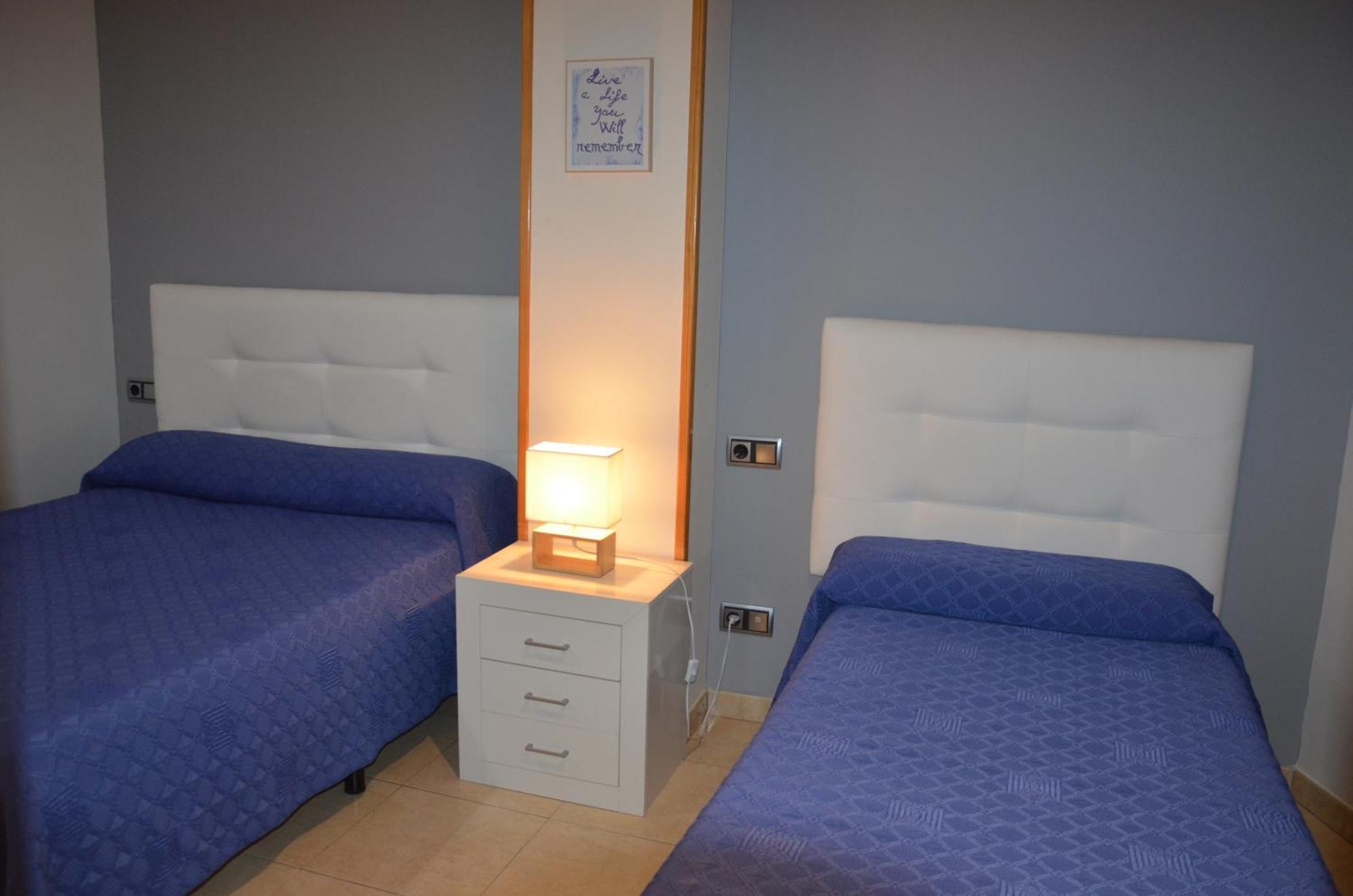 Hostal Mont Royal Alicante Dış mekan fotoğraf