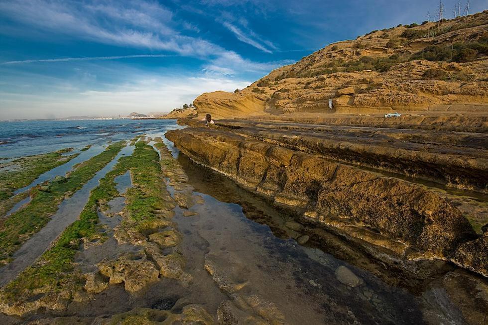 Hostal Mont Royal Alicante Dış mekan fotoğraf